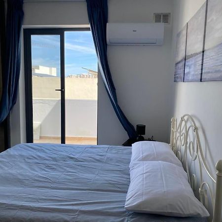 Ferienwohnung Broadway By The Sea St. Paul's Bay Exterior foto
